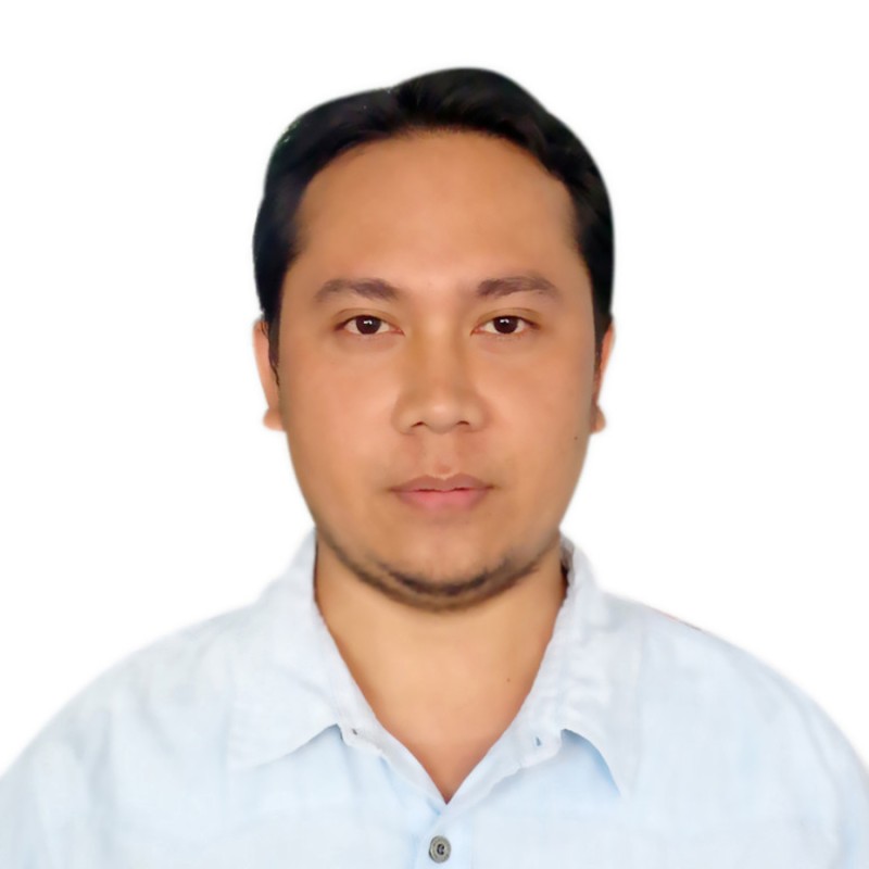Marlon Omandam – Founder of Fix Digital PH